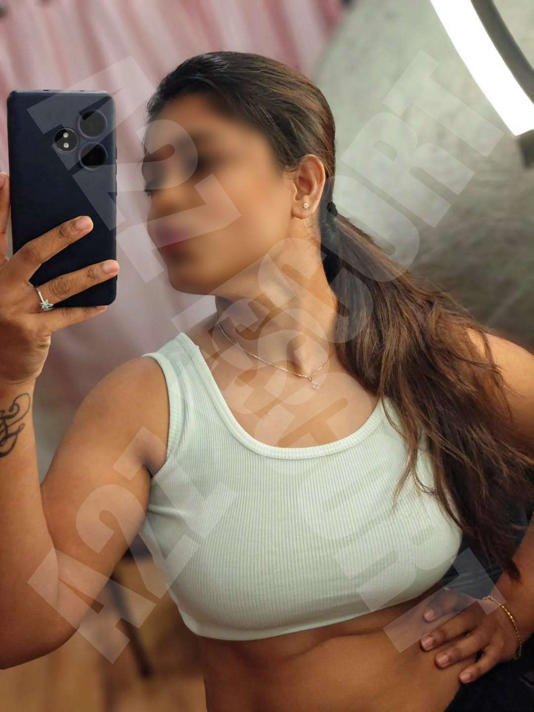 call girls in Mount Abu with stunning companions, playful brunette Call Girl in Mount Abu enjoying the outdoors